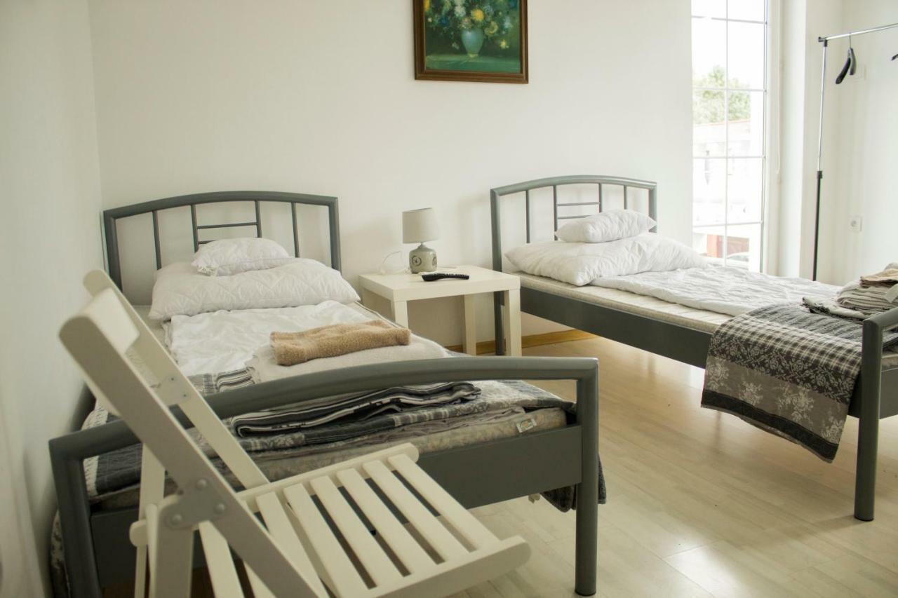Magic Garden Hostel Kalisz  Bagian luar foto